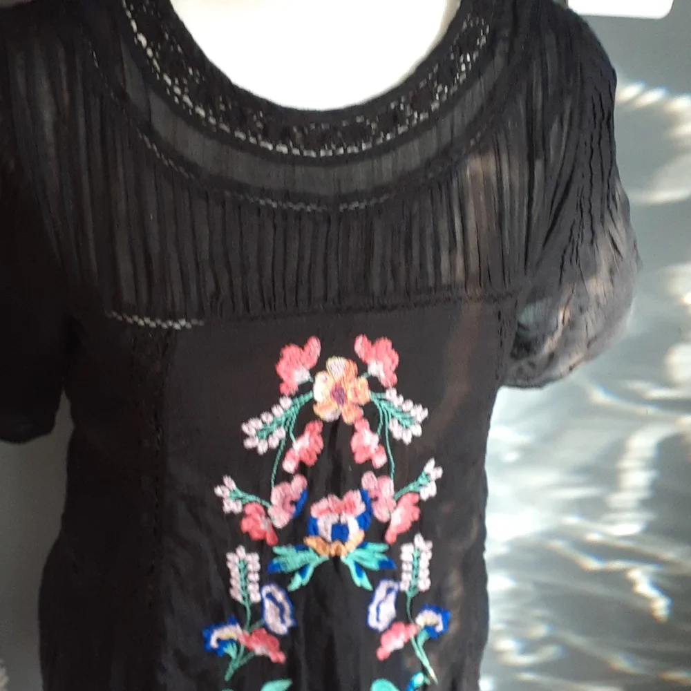 Free people black tunic embroidery floral Boho Festival   top size xs - Picture 12 of 16